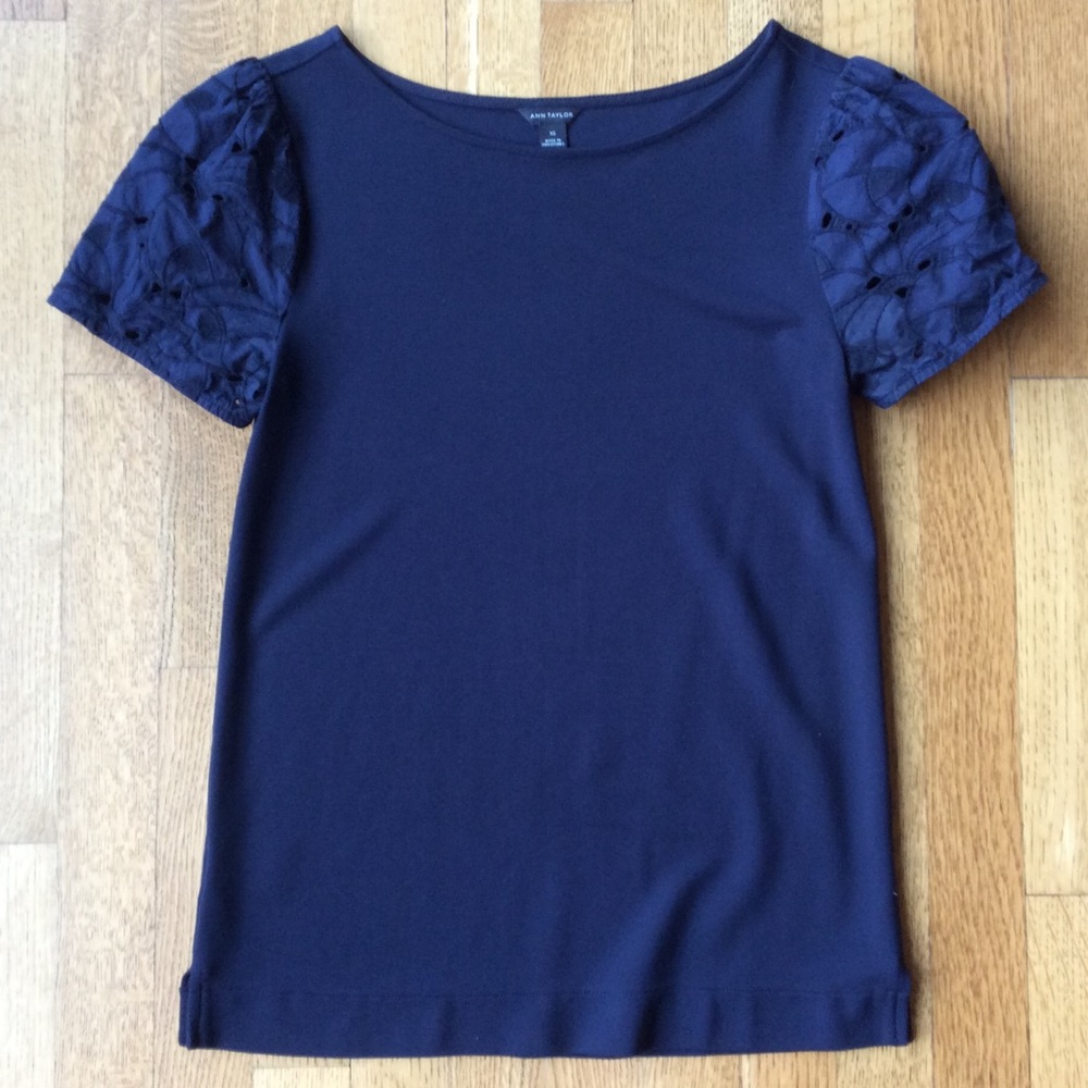 Ann Taylor short sleeve eyelet detail navy top